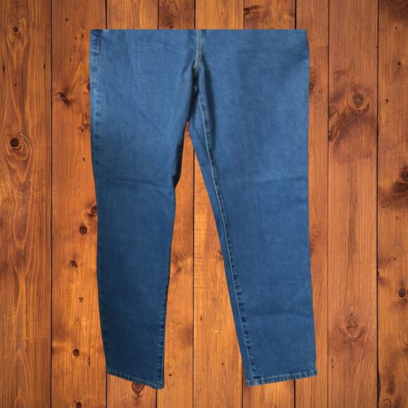 Old Navy Women's Size 2 Sky-Hi Straight Extra High Rise Blue Denim Jeans Casual - Picture 3 of 4